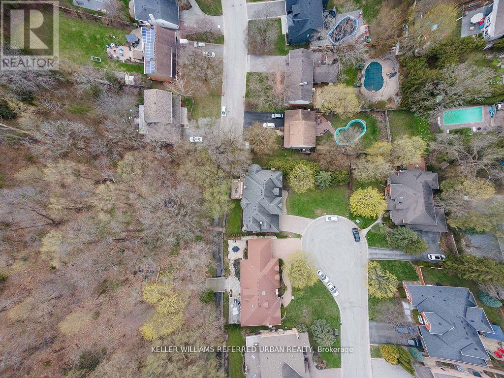 194 Sherwood Place, Newmarket, Ontario  L3Y 8E5 - Photo 47 - N13495698