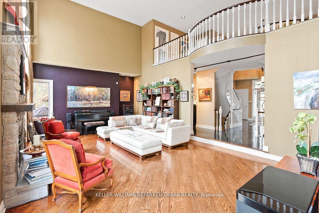 194 Sherwood Place, Newmarket, Ontario  L3Y 8E5 - Photo 9 - N13495698
