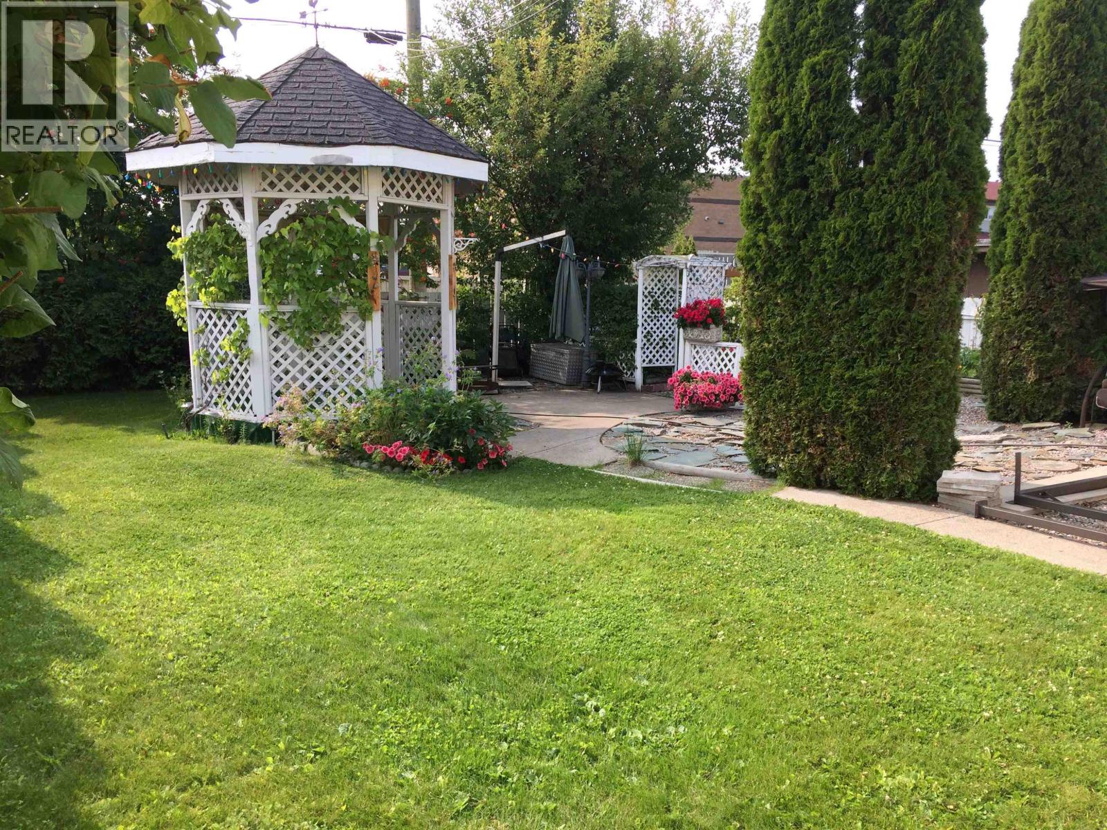 Listing image 13