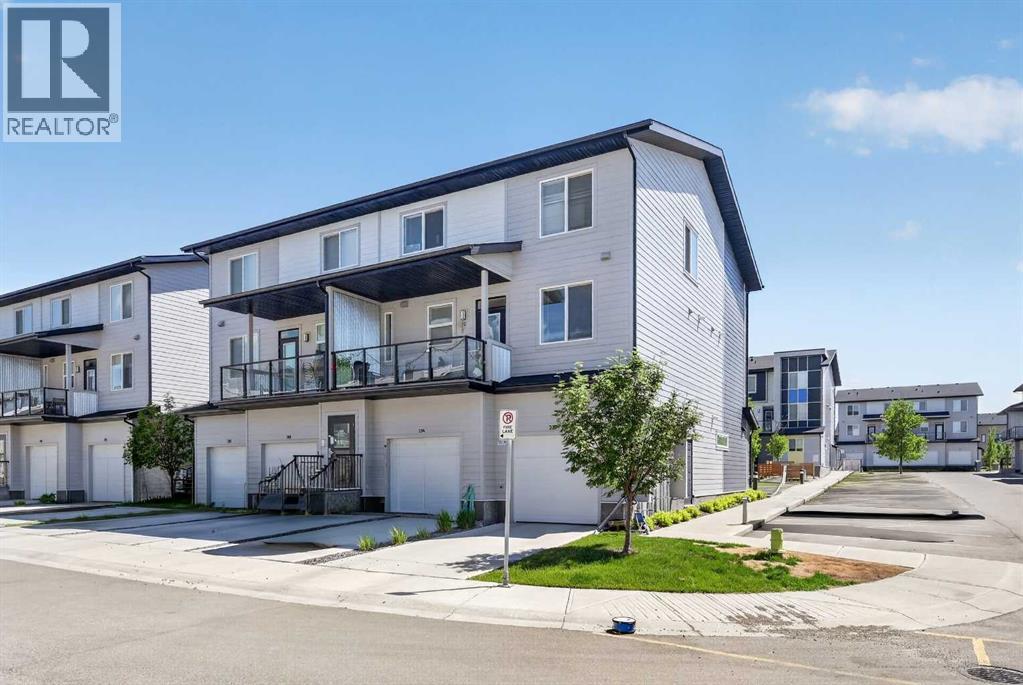 204, 330 Redstone  NE, Calgary, Alberta