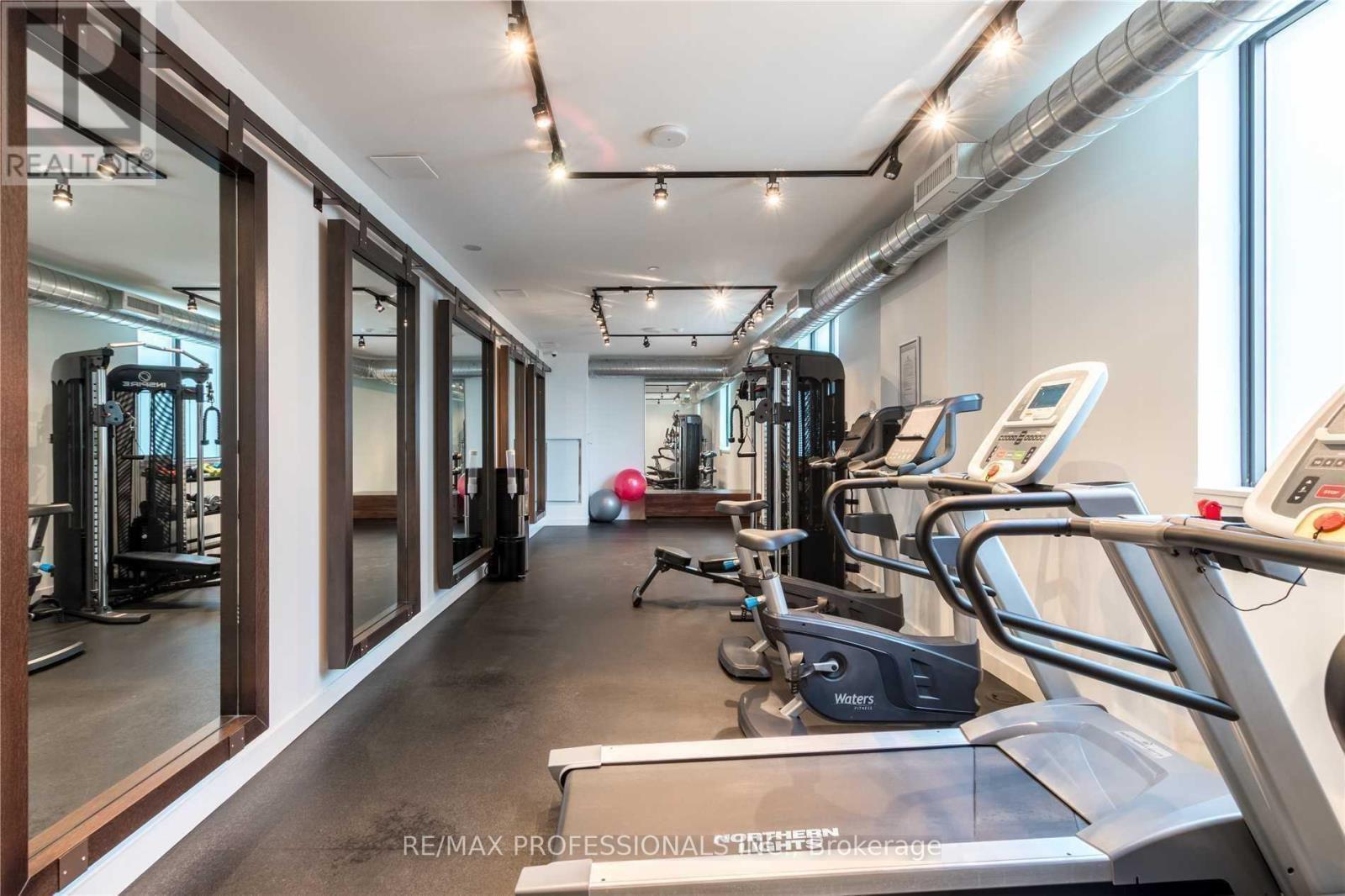 614 - 1990 Bloor Street W, Toronto, Ontario  M6P 3L1 - Photo 17 - W13495792