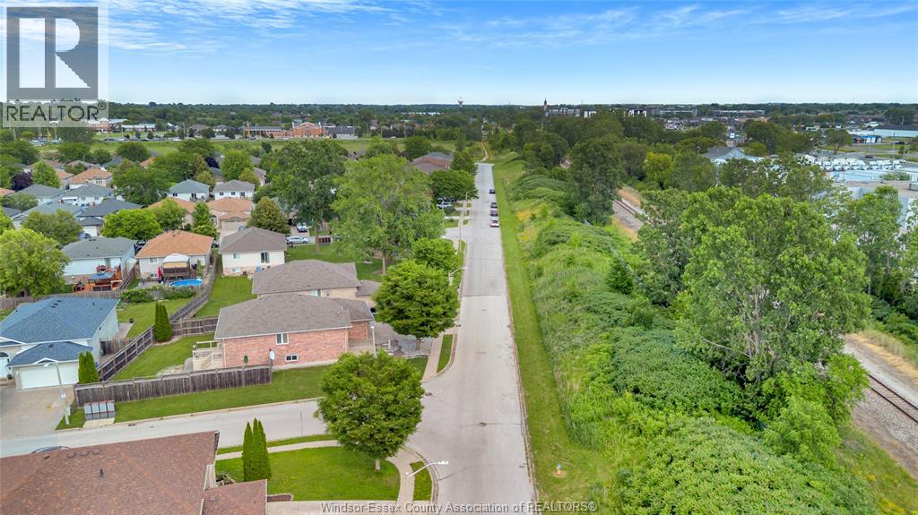 10920 Springhollow Drive, Windsor, Ontario  N8P 1V2 - Photo 33 - 26015378