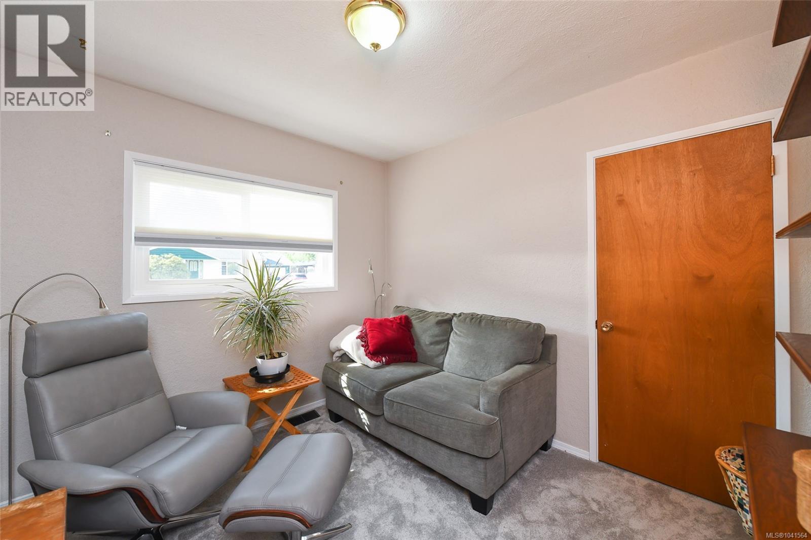 721 18th St, Courtenay, British Columbia  V9N 2A4 - Photo 11 - 1041564