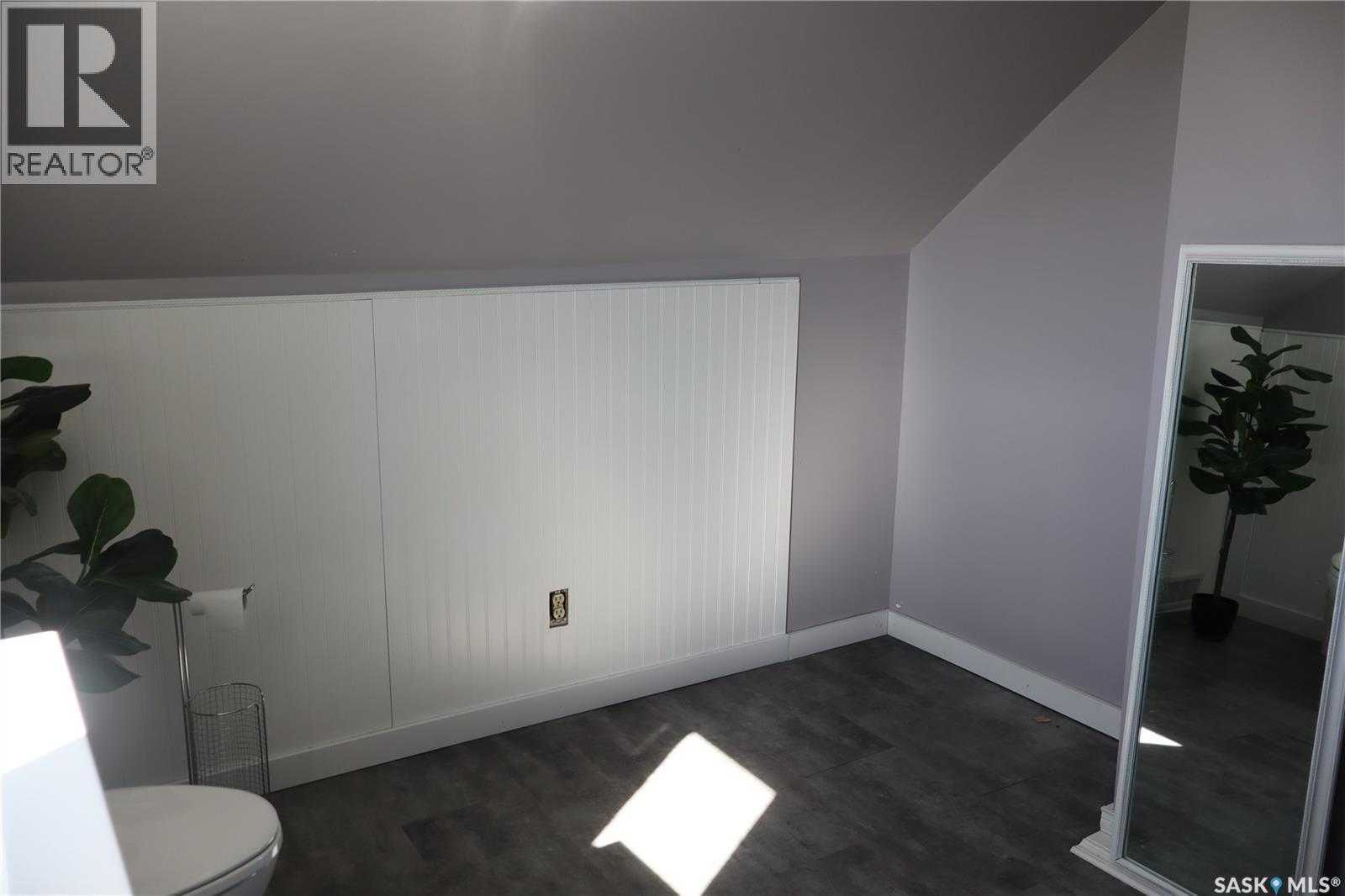 302 Columbus Drive, Rockglen, Saskatchewan  S0H 3R0 - Photo 28 - SK033126