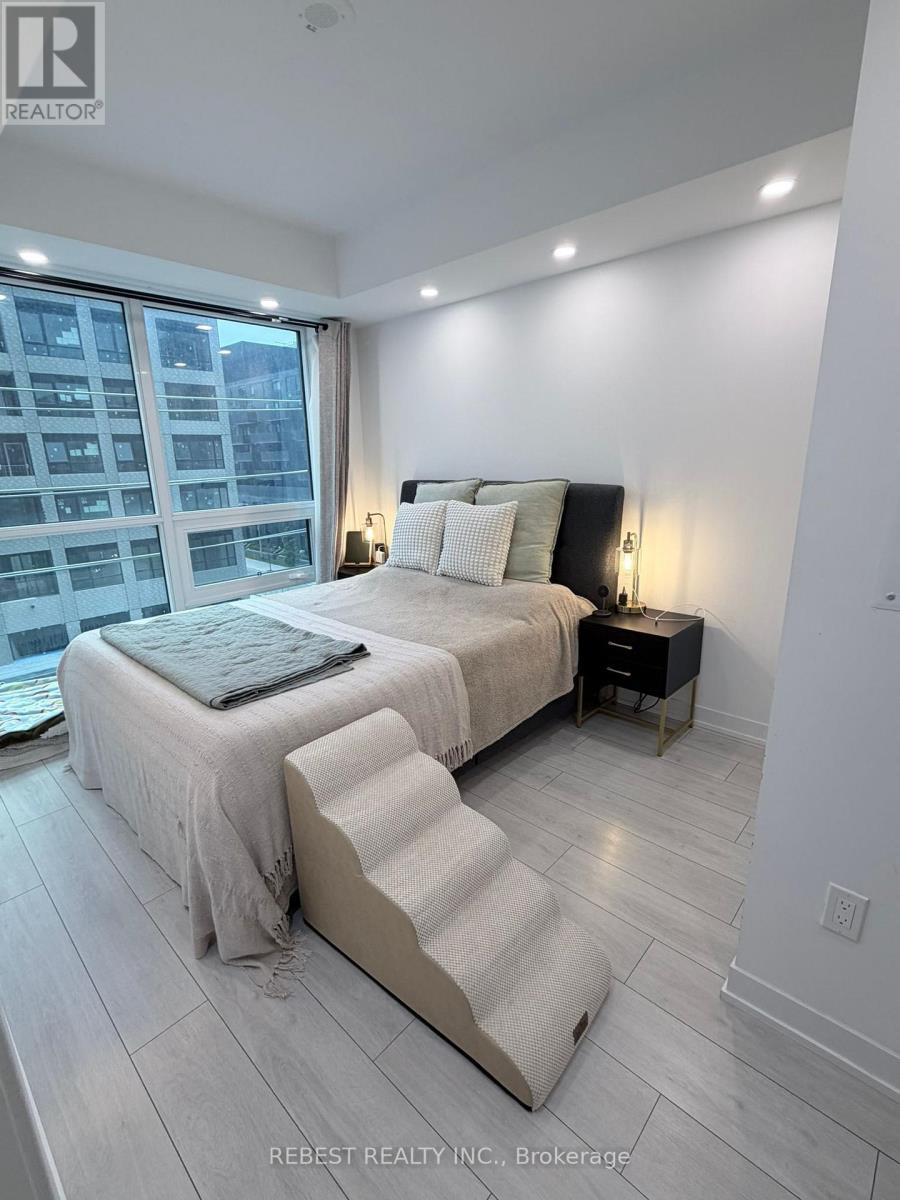 547 - 31 Tippett Road, Toronto, Ontario  M3H 0C8 - Photo 24 - C13482768