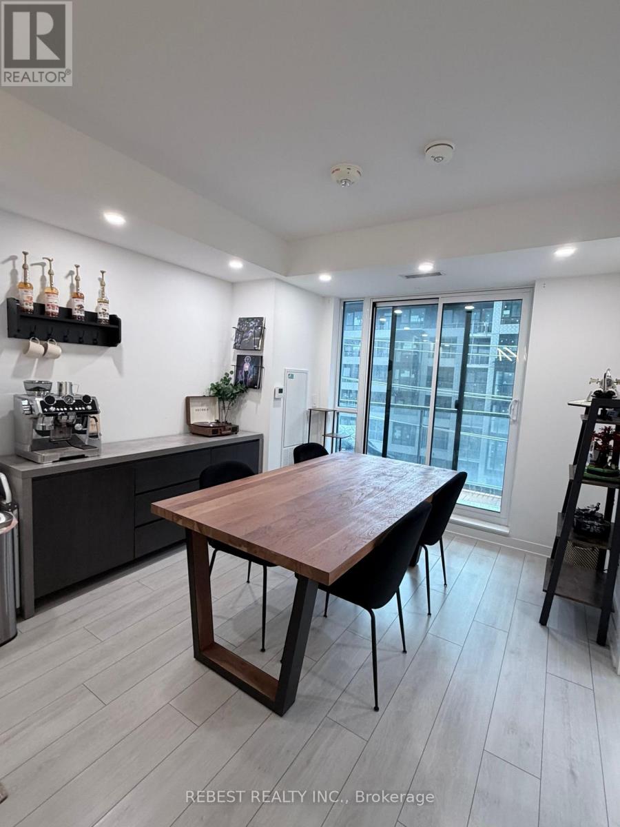 547 - 31 Tippett Road, Toronto, Ontario  M3H 0C8 - Photo 16 - C13482768