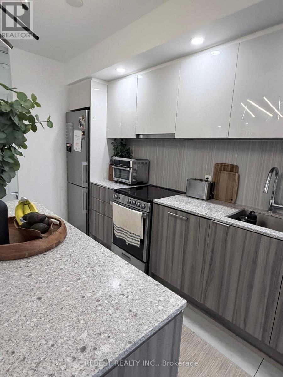 547 - 31 Tippett Road, Toronto, Ontario  M3H 0C8 - Photo 5 - C13482768