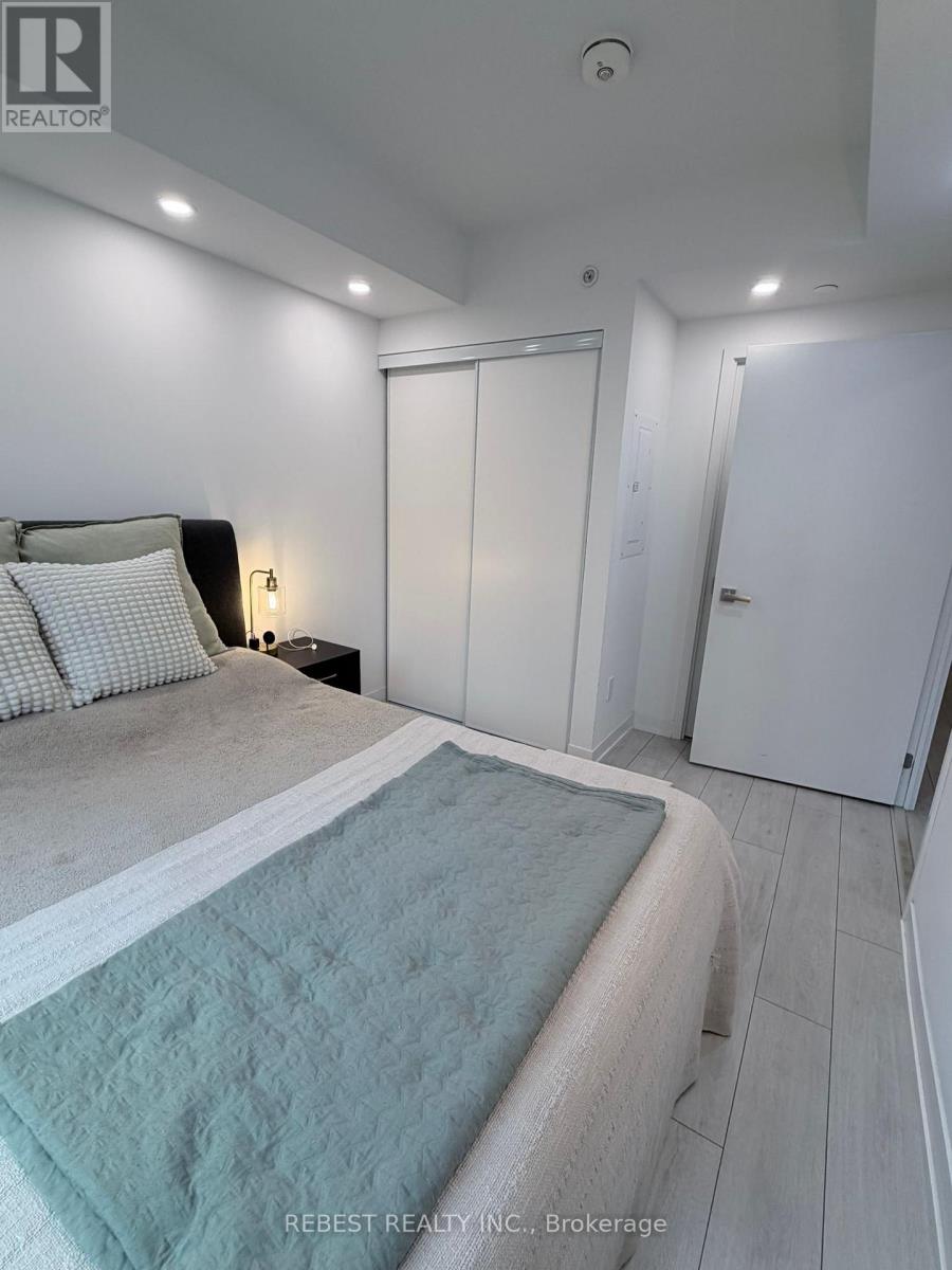 547 - 31 Tippett Road, Toronto, Ontario  M3H 0C8 - Photo 22 - C13482768