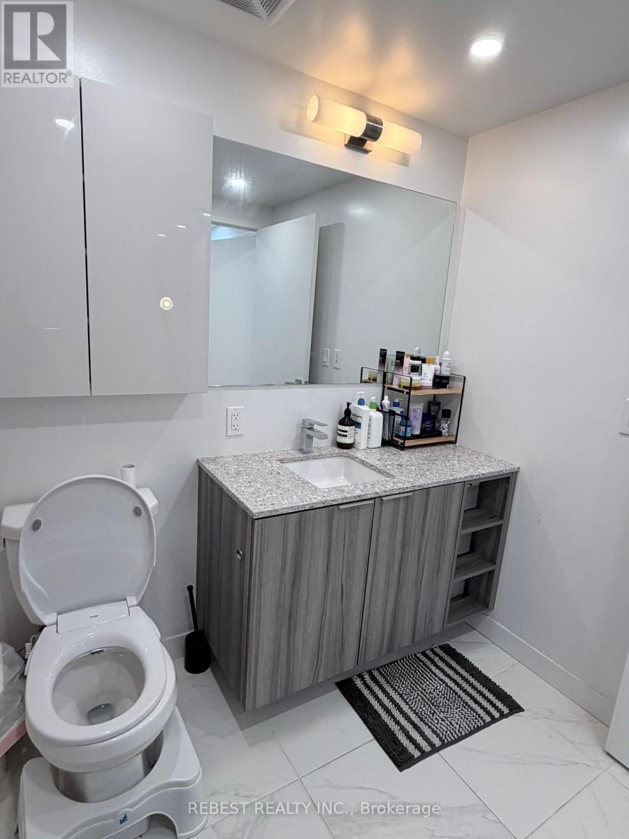 547 - 31 Tippett Road, Toronto, Ontario  M3H 0C8 - Photo 14 - C13485800