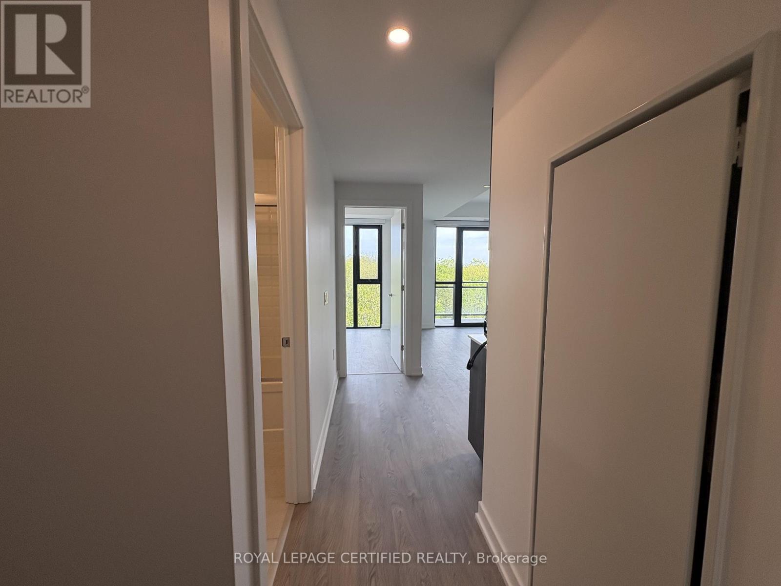 501 - 740 Whitlock Avenue, Milton, Ontario  L9T 7E7 - Photo 4 - W13494164