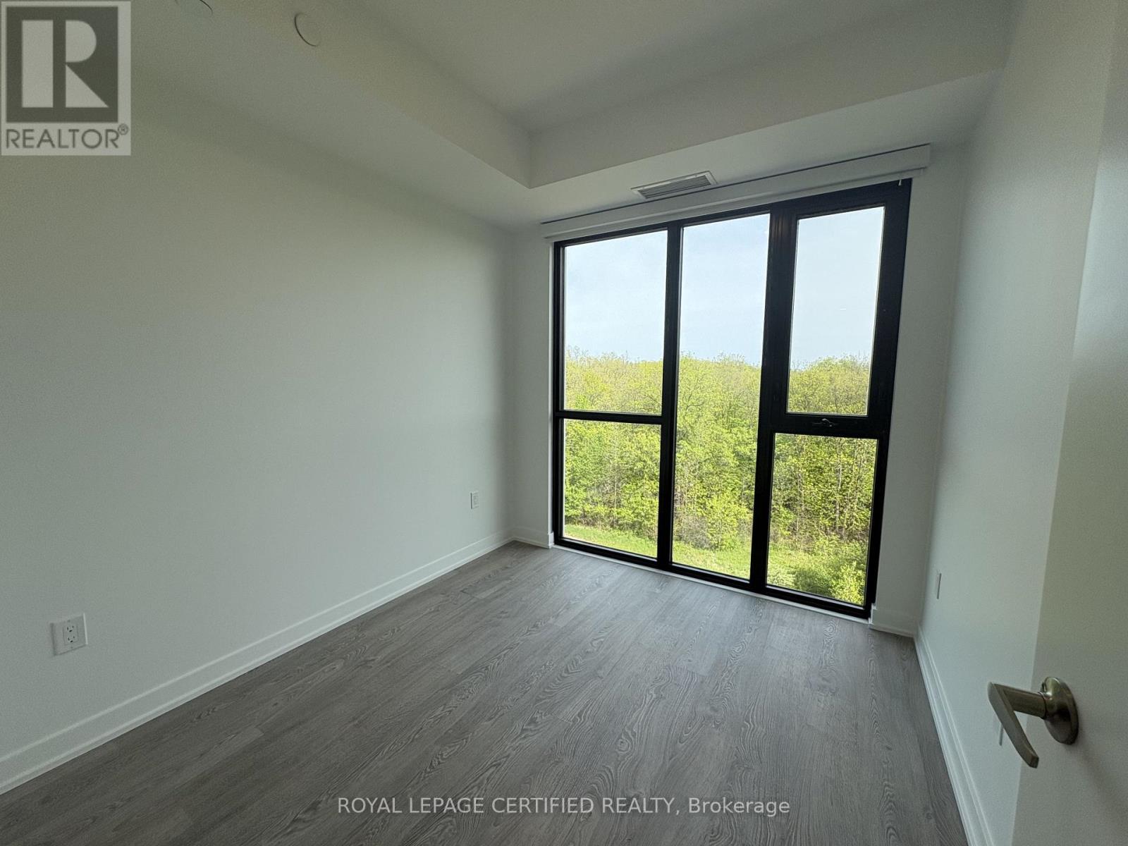 501 - 740 Whitlock Avenue, Milton, Ontario  L9T 7E7 - Photo 10 - W13494164
