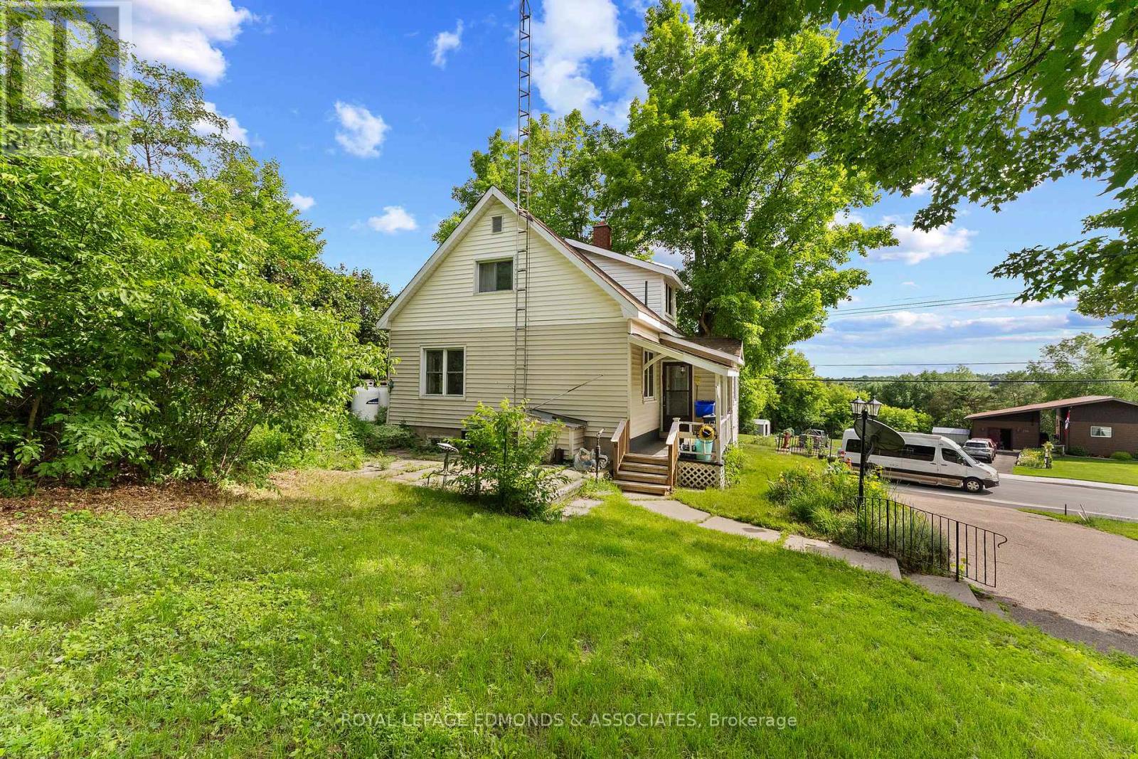 138 Bonnechere Street E, Bonnechere Valley, Ontario  K7V 1Z5 - Photo 8 - X13495920