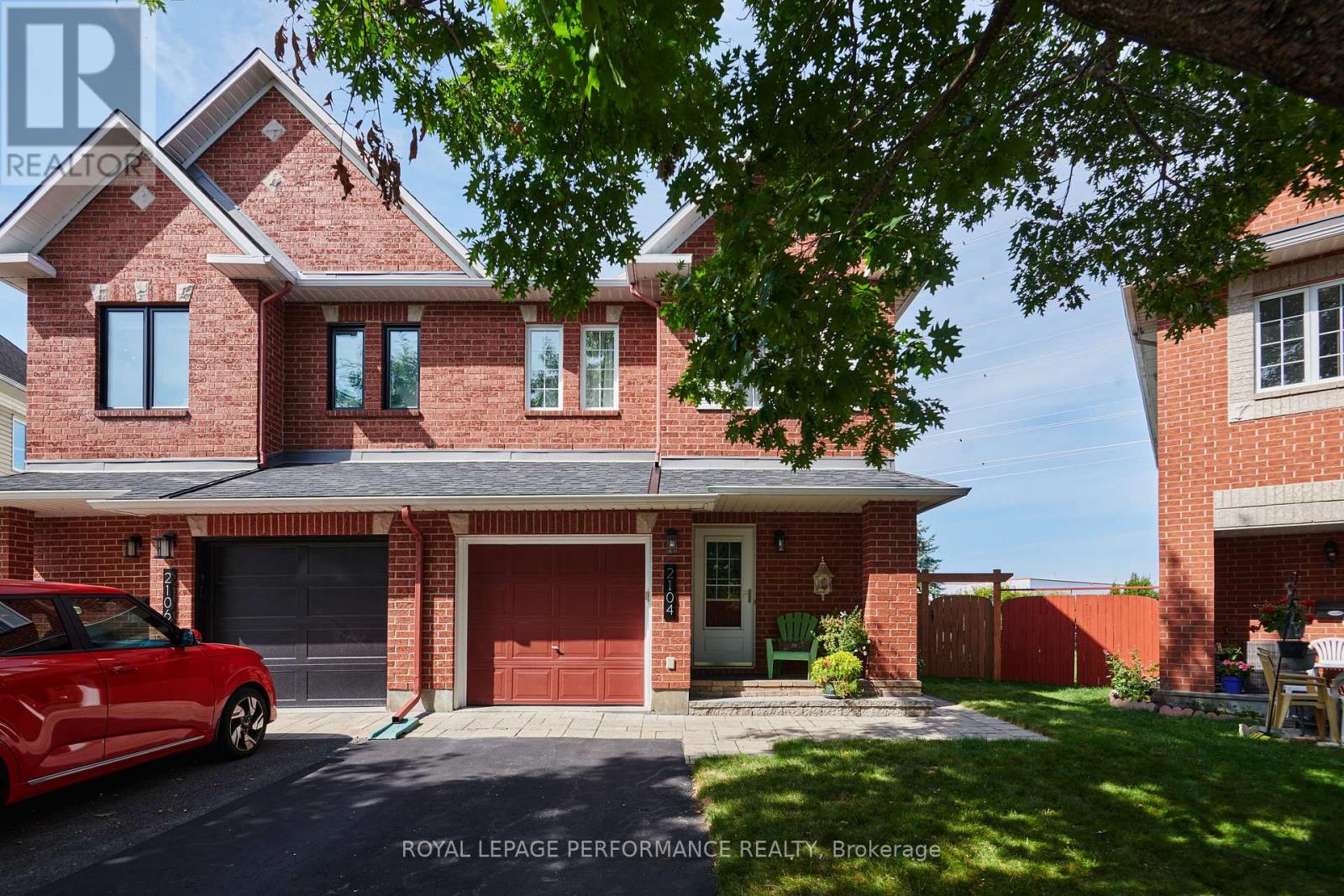 2104 LISKA STREET, Ottawa, Ontario