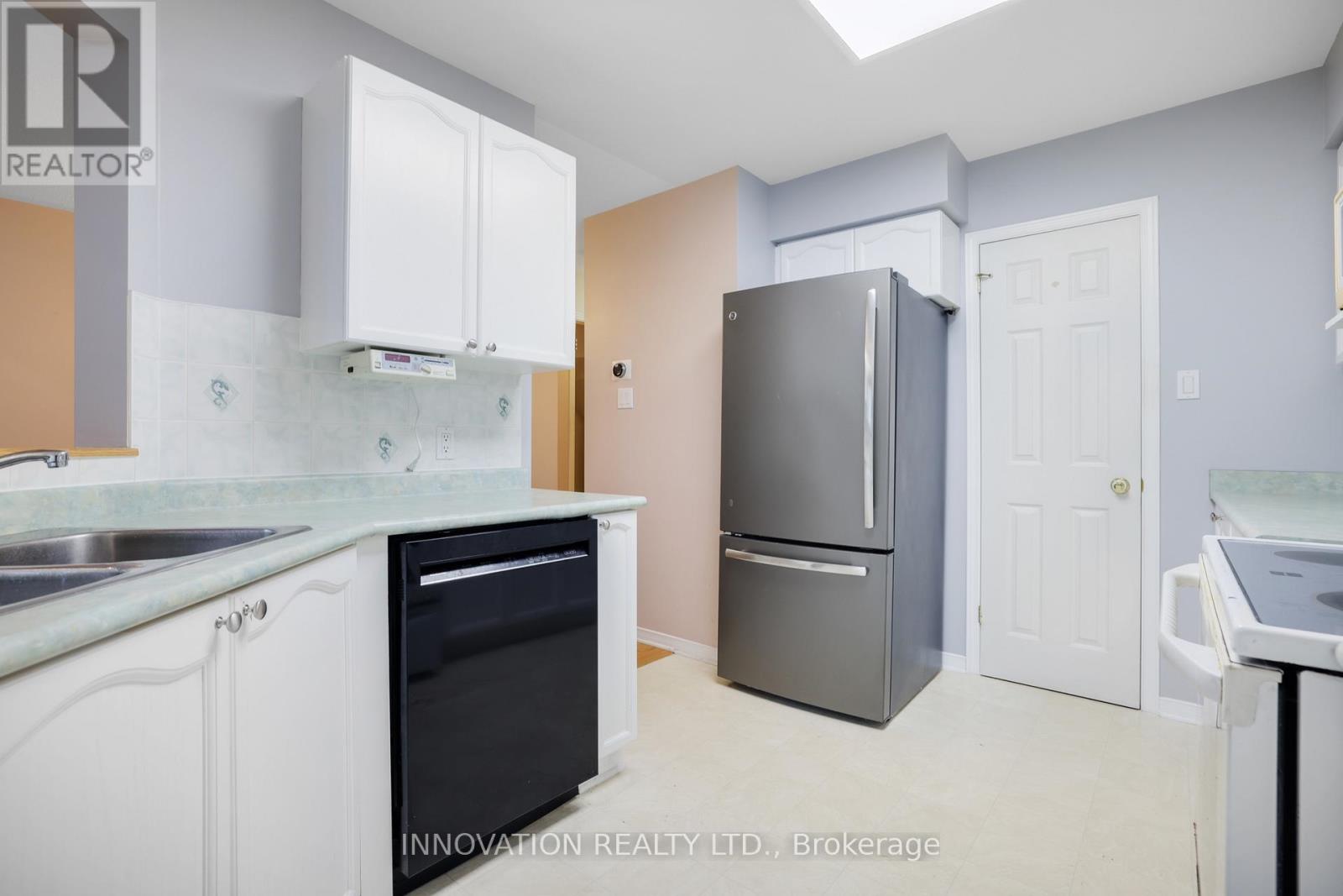 8 Kettleby Street, Ottawa, Ontario  K2K 3C2 - Photo 12 - X13495960