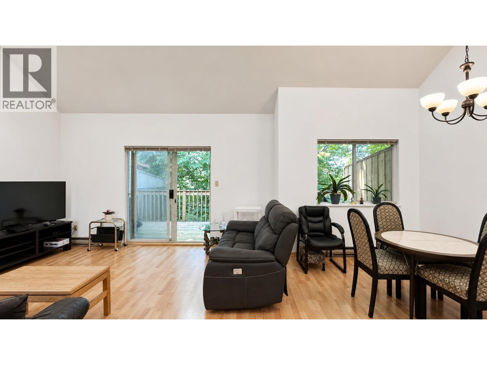 3 12075 207a Street, Maple Ridge, British Columbia  V2X 9X7 - Photo 8 - R3140435