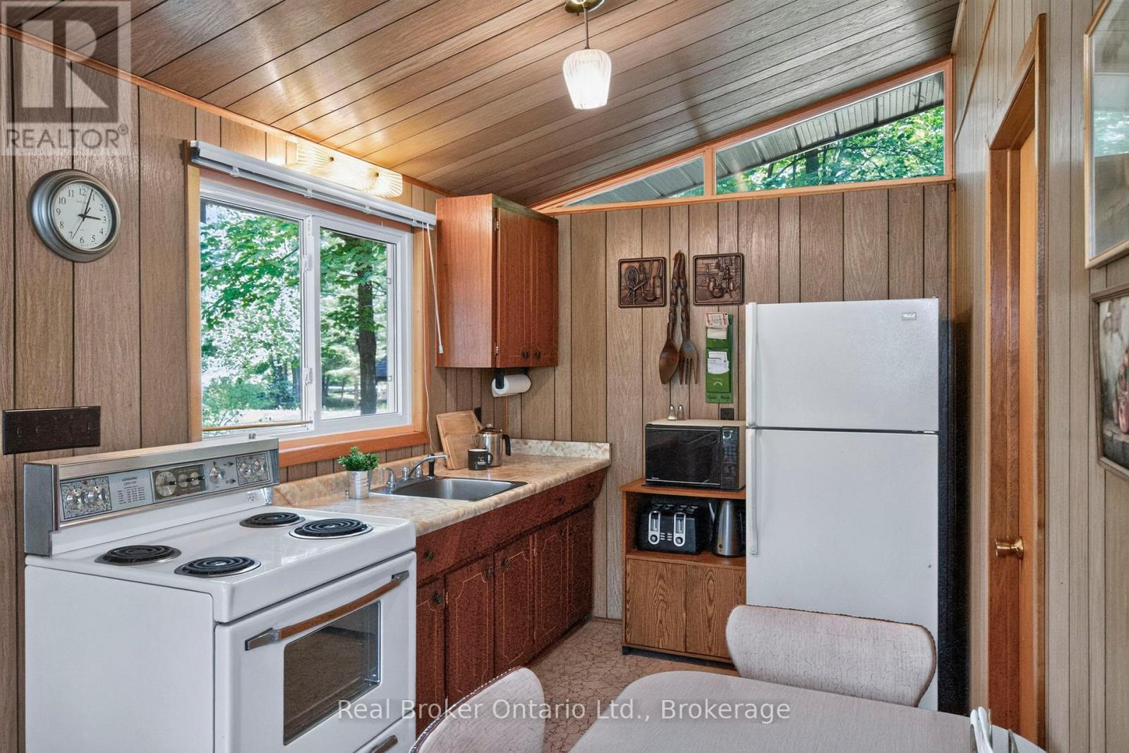 59 Marchand Road, Tiny, Ontario  L9M 1R3 - Photo 11 - S13495846