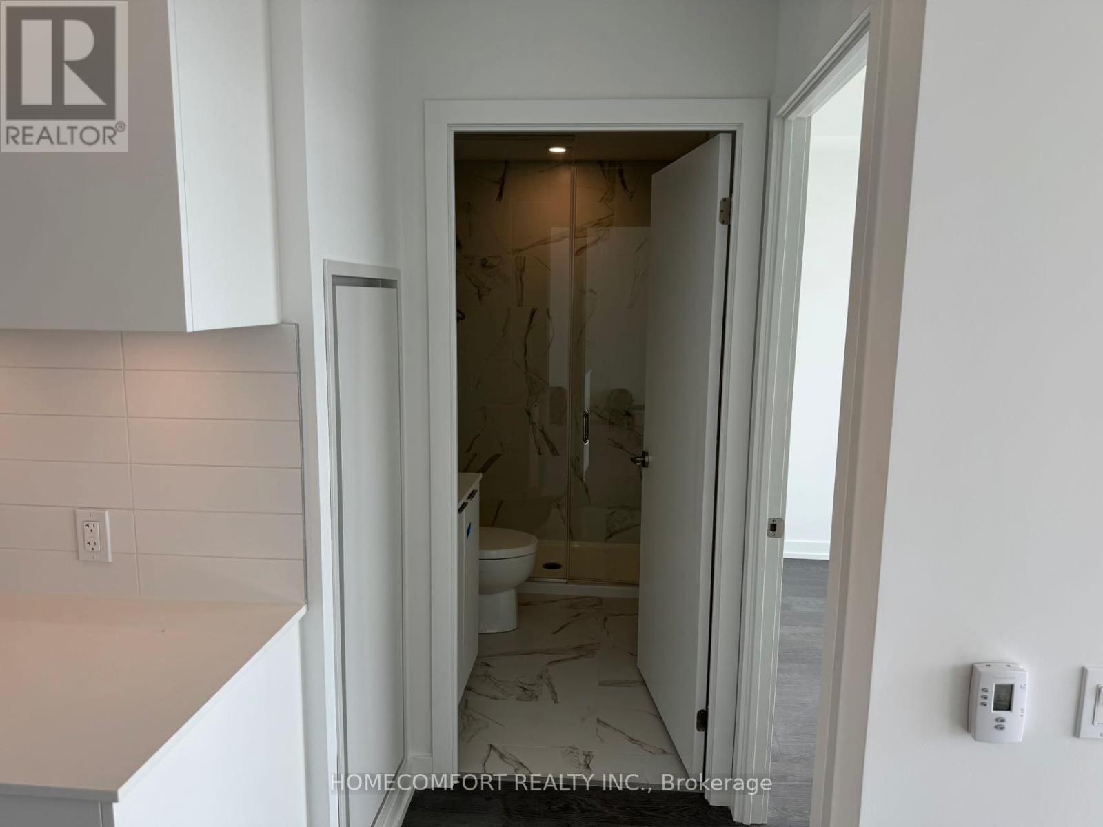 S2604 - 8 Olympic Garden Drive, Toronto, Ontario  M2M 0B9 - Photo 4 - C13495854
