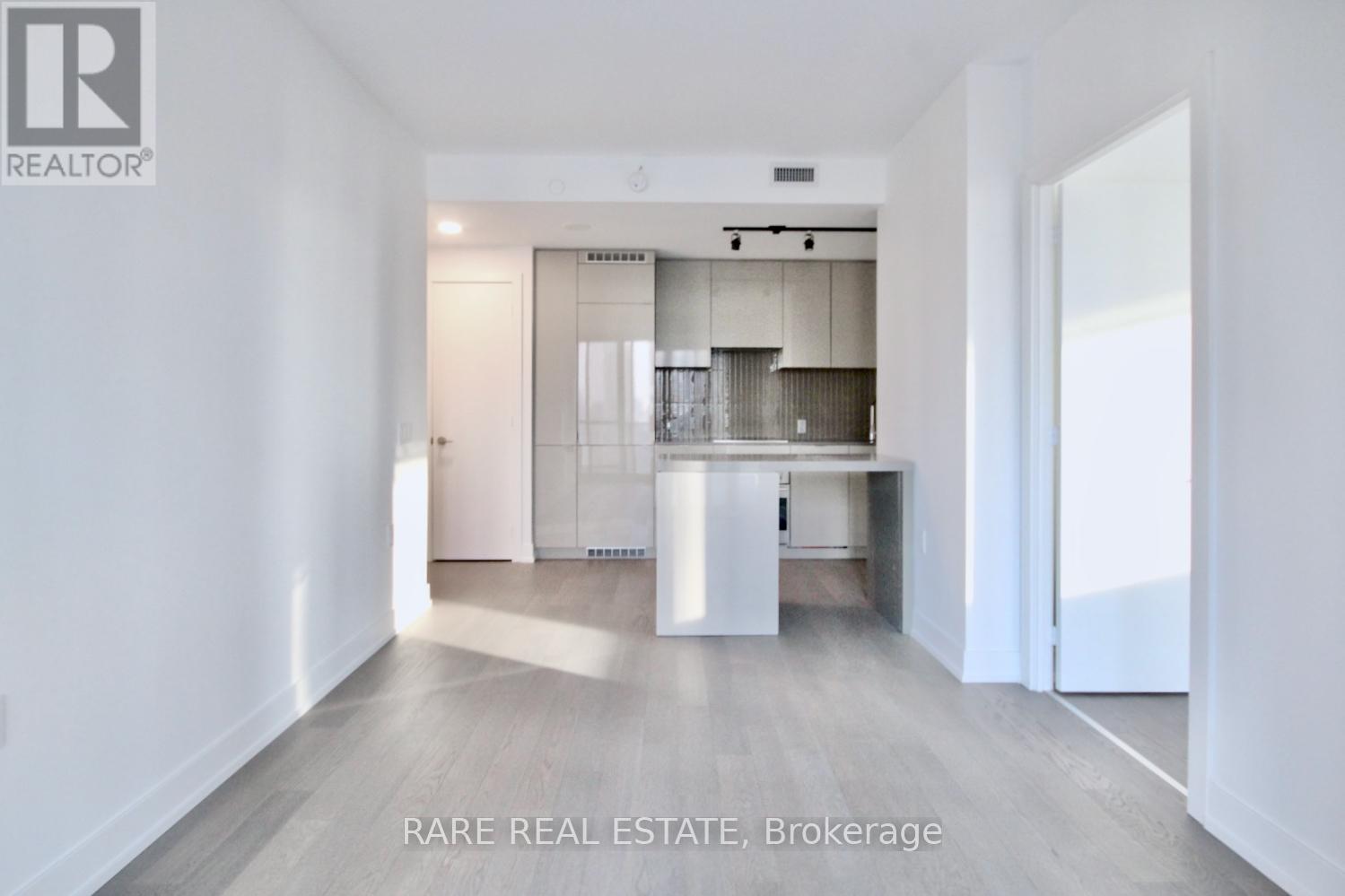 2103 - 7 GRENVILLE STREET, Toronto, Ontario
