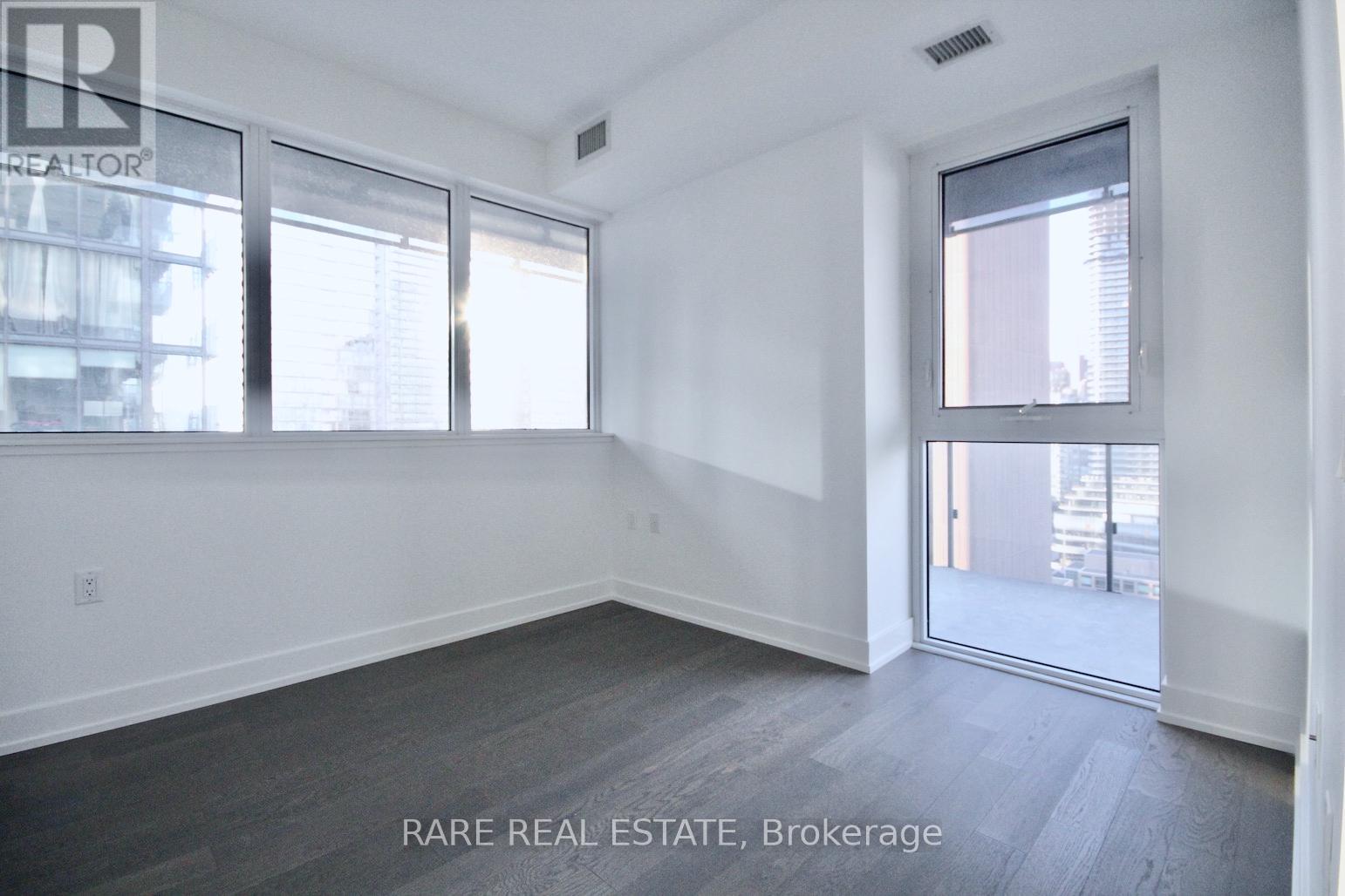 2103 - 7 Grenville Street, Toronto, Ontario  M4Y 0E9 - Photo 4 - C13495936