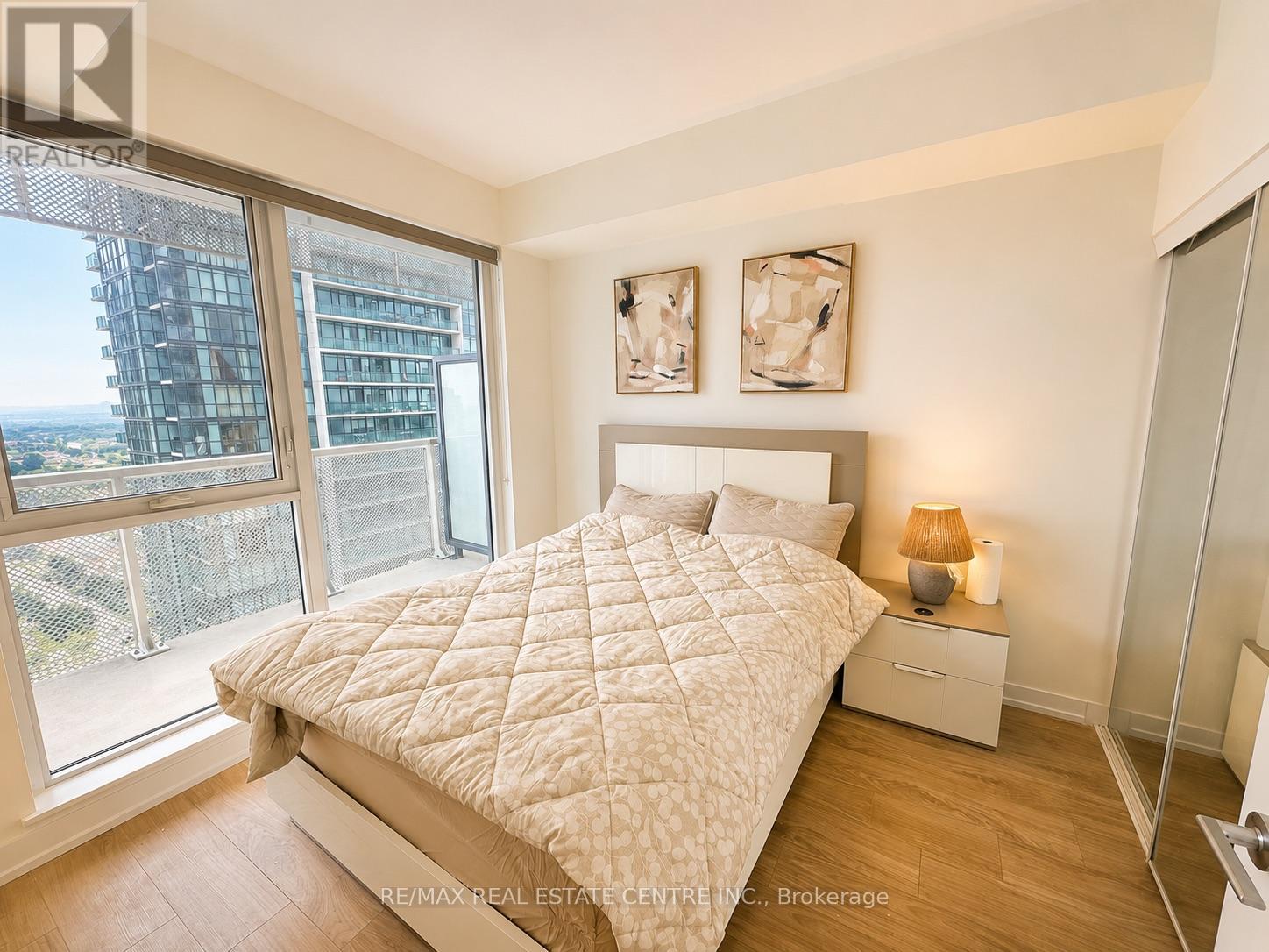 2811 - 4065 Confederation Parkway, Mississauga, Ontario  L5B 0L4 - Photo 5 - W13474952