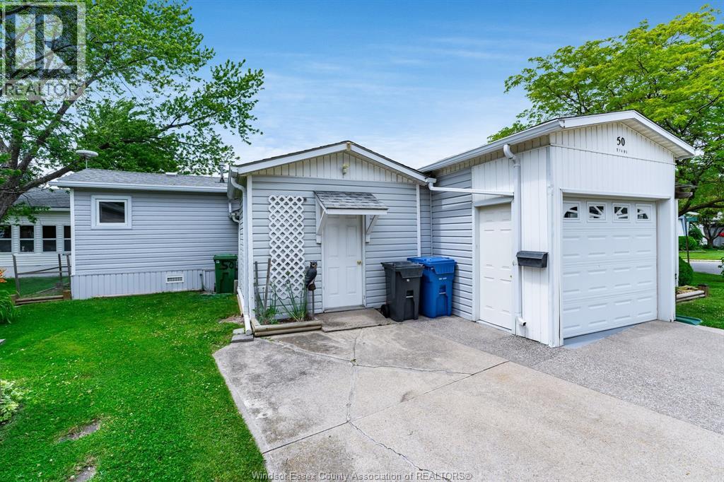 50 Diane, Essex, Ontario  N8M 1Z3 - Photo 2 - 26015380