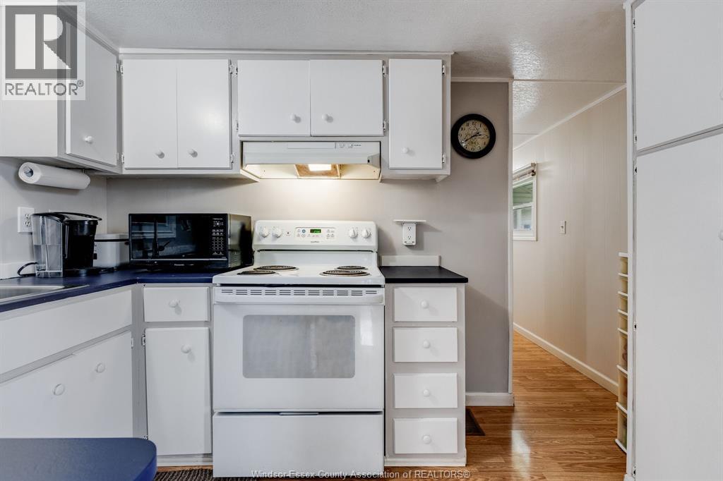 50 Diane, Essex, Ontario  N8M 1Z3 - Photo 8 - 26015380