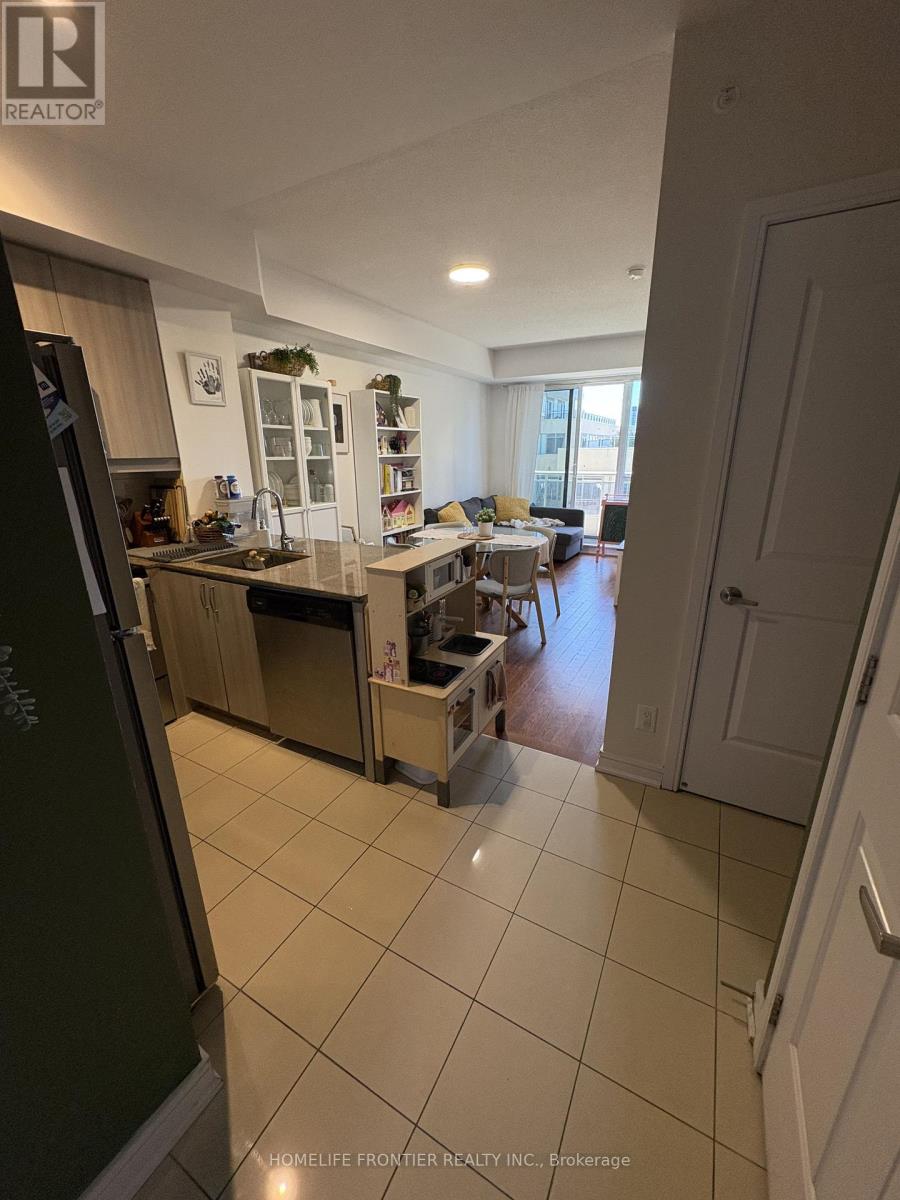 NW905 - 9201 YONGE STREET, Richmond Hill, Ontario