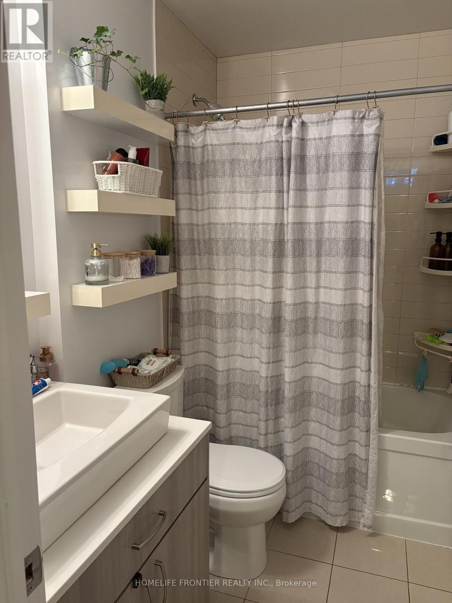 Nw905 - 9201 Yonge Street, Richmond Hill (Langstaff), Ontario  L4C 1H9 - Photo 11 - N13495886