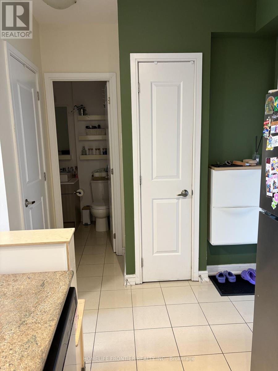 Nw905 - 9201 Yonge Street, Richmond Hill (Langstaff), Ontario  L4C 1H9 - Photo 2 - N13495886
