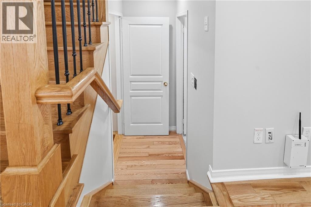 2549 Postmaster Drive, Oakville, Ontario  L6M 0L6 - Photo 12 - 40843326