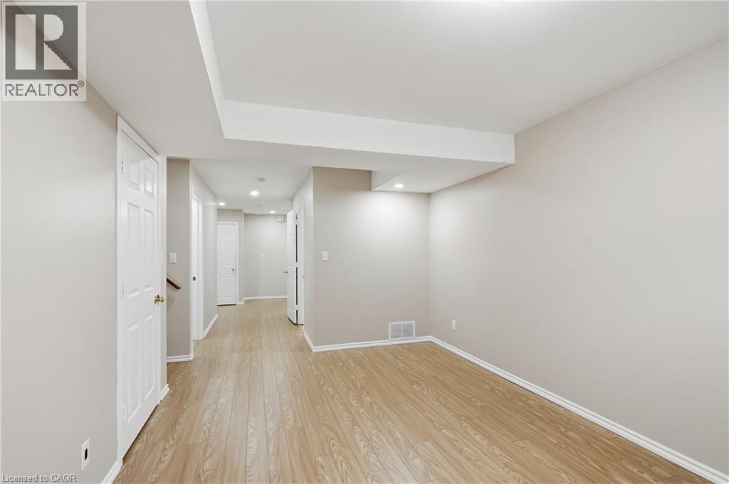 2549 Postmaster Drive, Oakville, Ontario  L6M 0L6 - Photo 28 - 40843326