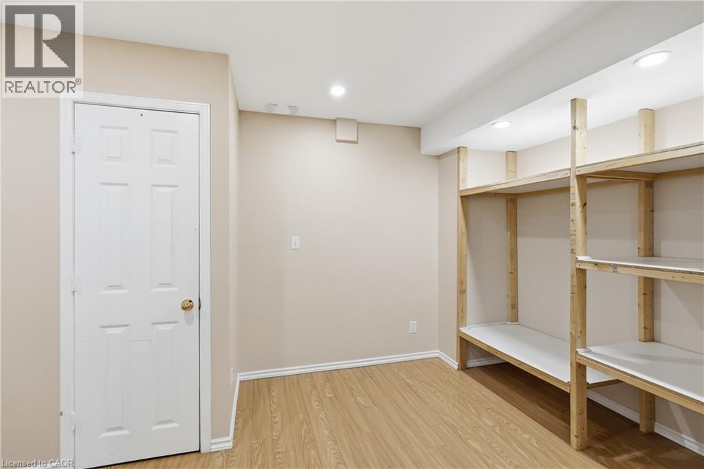 2549 Postmaster Drive, Oakville, Ontario  L6M 0L6 - Photo 32 - 40843326