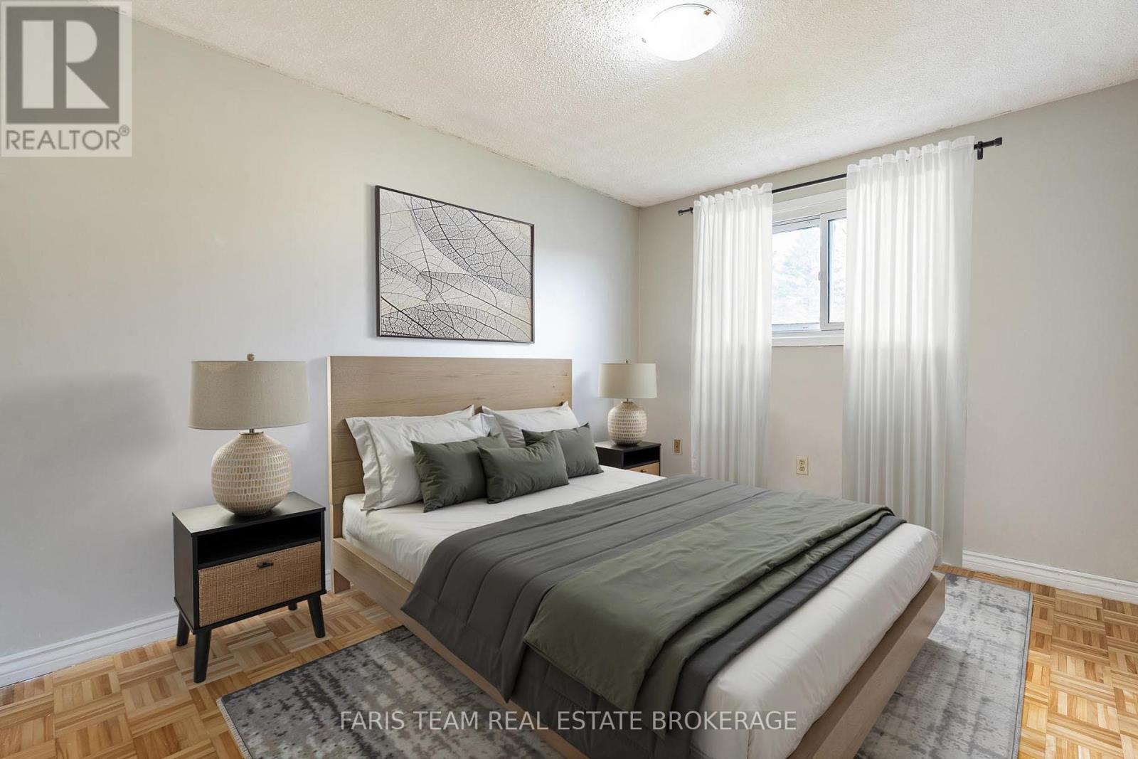 139 Burns Circle, Barrie, Ontario  L4N 5J8 - Photo 18 - S13495916