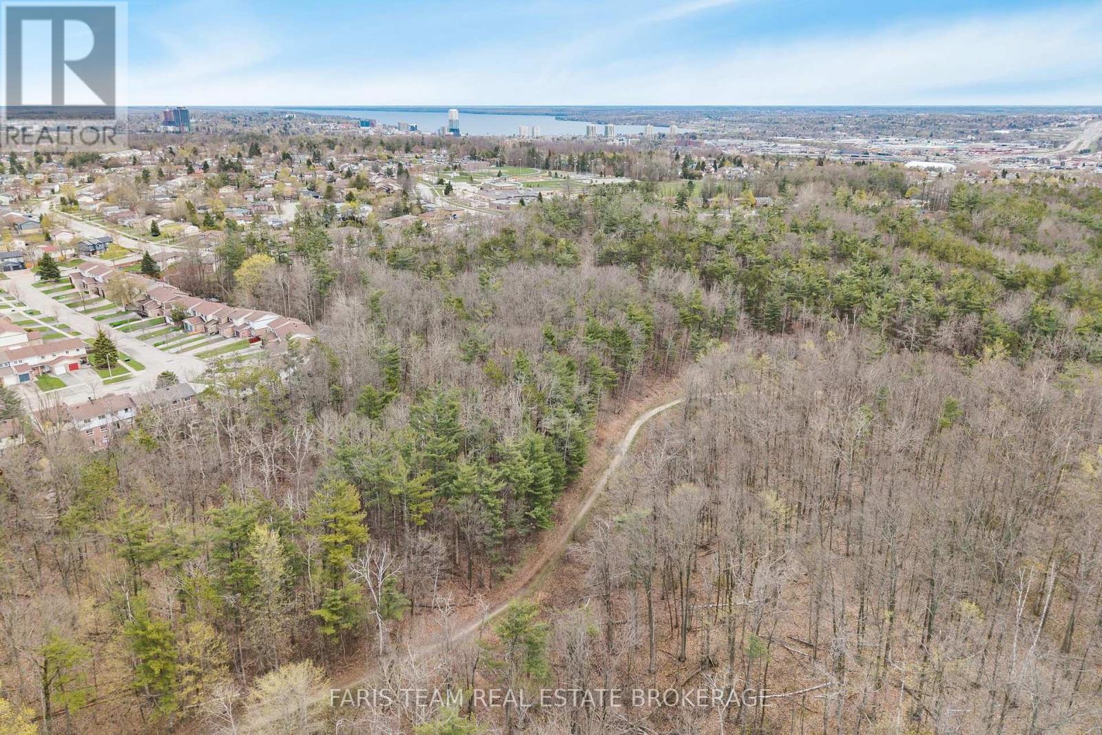 139 Burns Circle, Barrie, Ontario  L4N 5J8 - Photo 38 - S13495916