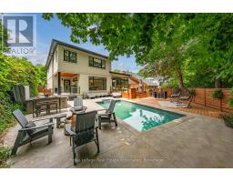 26 MARKET STREET, Halton Hills, Ontario