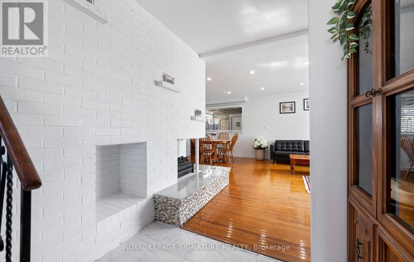 60 Hinton Road, Toronto, Ontario  M9W 2V7 - Photo 8 - W13495884