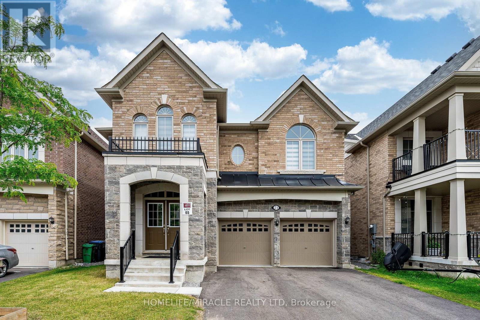 21 JUNIOR ROAD, Brampton, Ontario