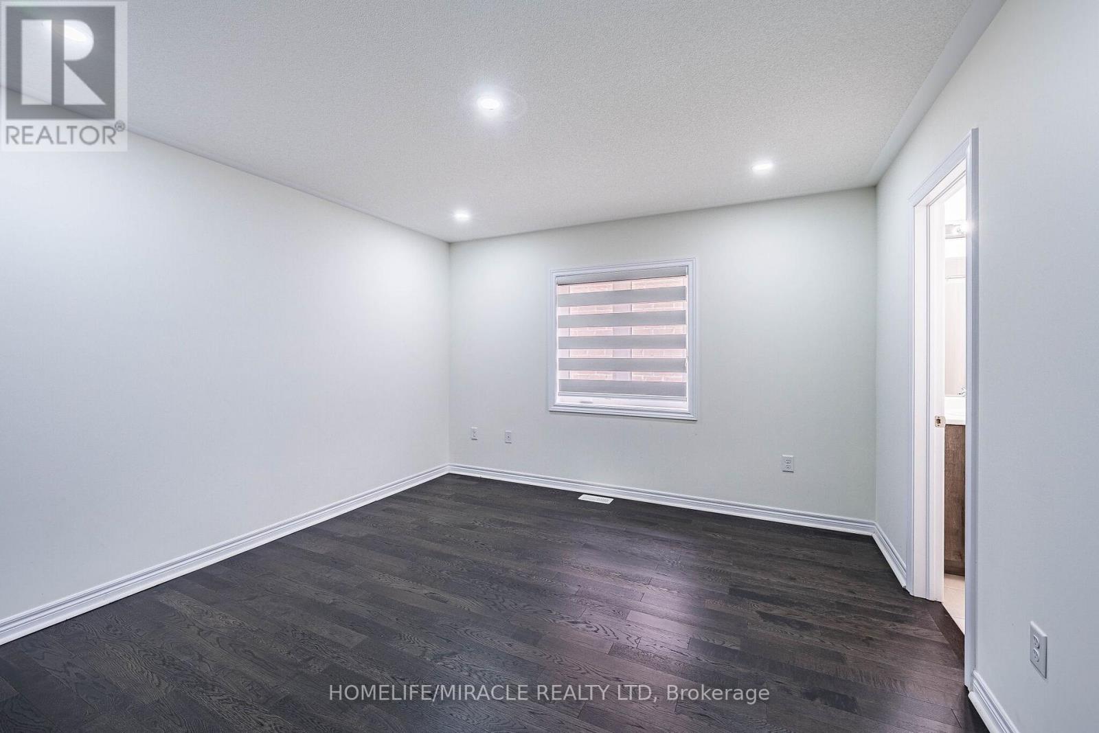 21 Junior Road, Brampton, Ontario  L7A 5J4 - Photo 30 - W13495942