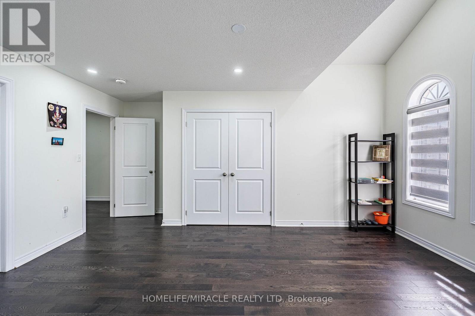 21 Junior Road, Brampton, Ontario  L7A 5J4 - Photo 36 - W13495942