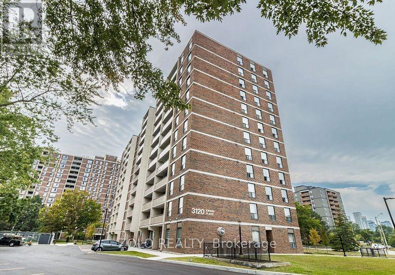 1102 - 3120 Kirwin Avenue, Mississauga, Ontario  L5A 3R2 - Photo 16 - W13495952