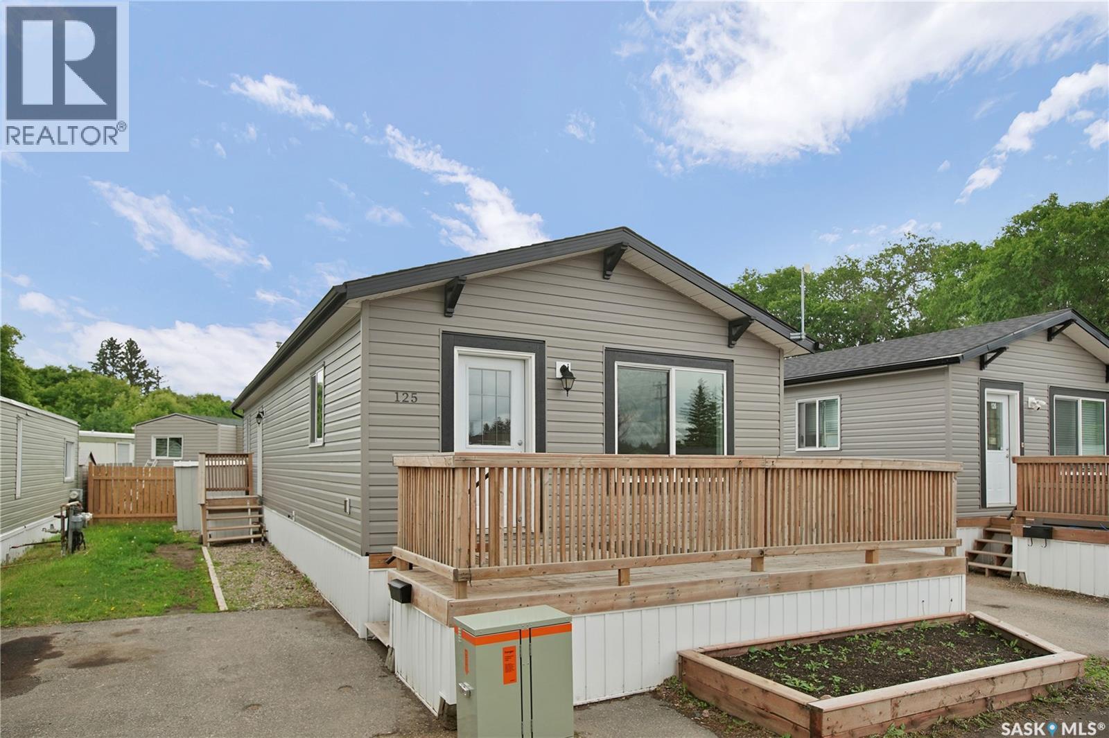 125 219 Grant Street, Saskatoon, Saskatchewan  S7N 2A5 - Photo 1 - SK040858