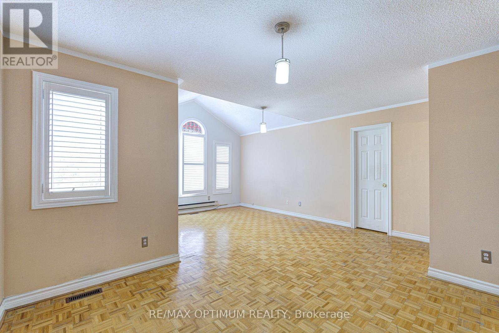 35 Wildberry Crescent, Brampton, Ontario  L6R 1K1 - Photo 16 - W13494300