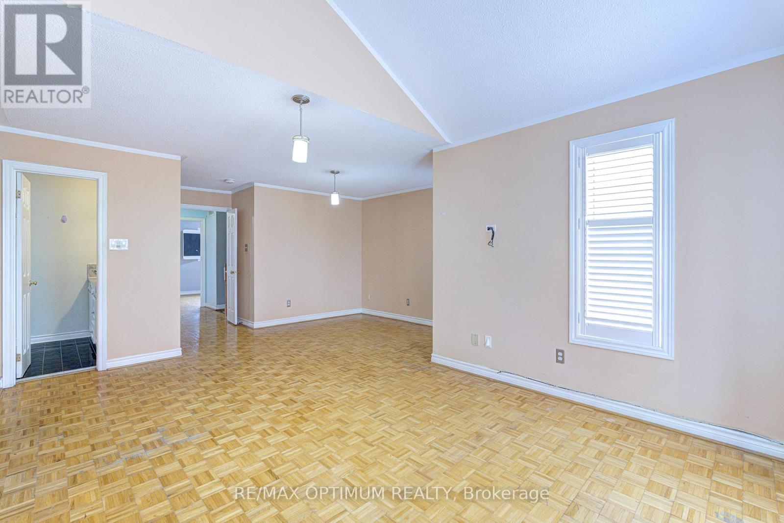 35 Wildberry Crescent, Brampton, Ontario  L6R 1K1 - Photo 18 - W13494300