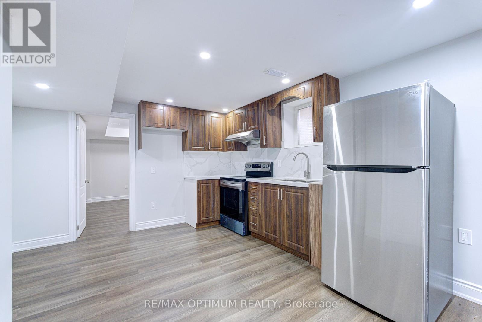 35 Wildberry Crescent, Brampton, Ontario  L6R 1K1 - Photo 37 - W13494300