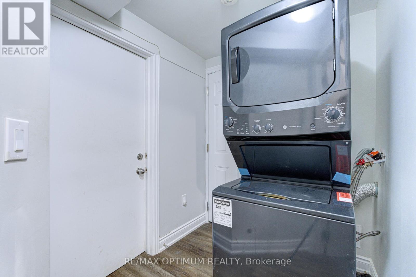 35 Wildberry Crescent, Brampton, Ontario  L6R 1K1 - Photo 43 - W13494300