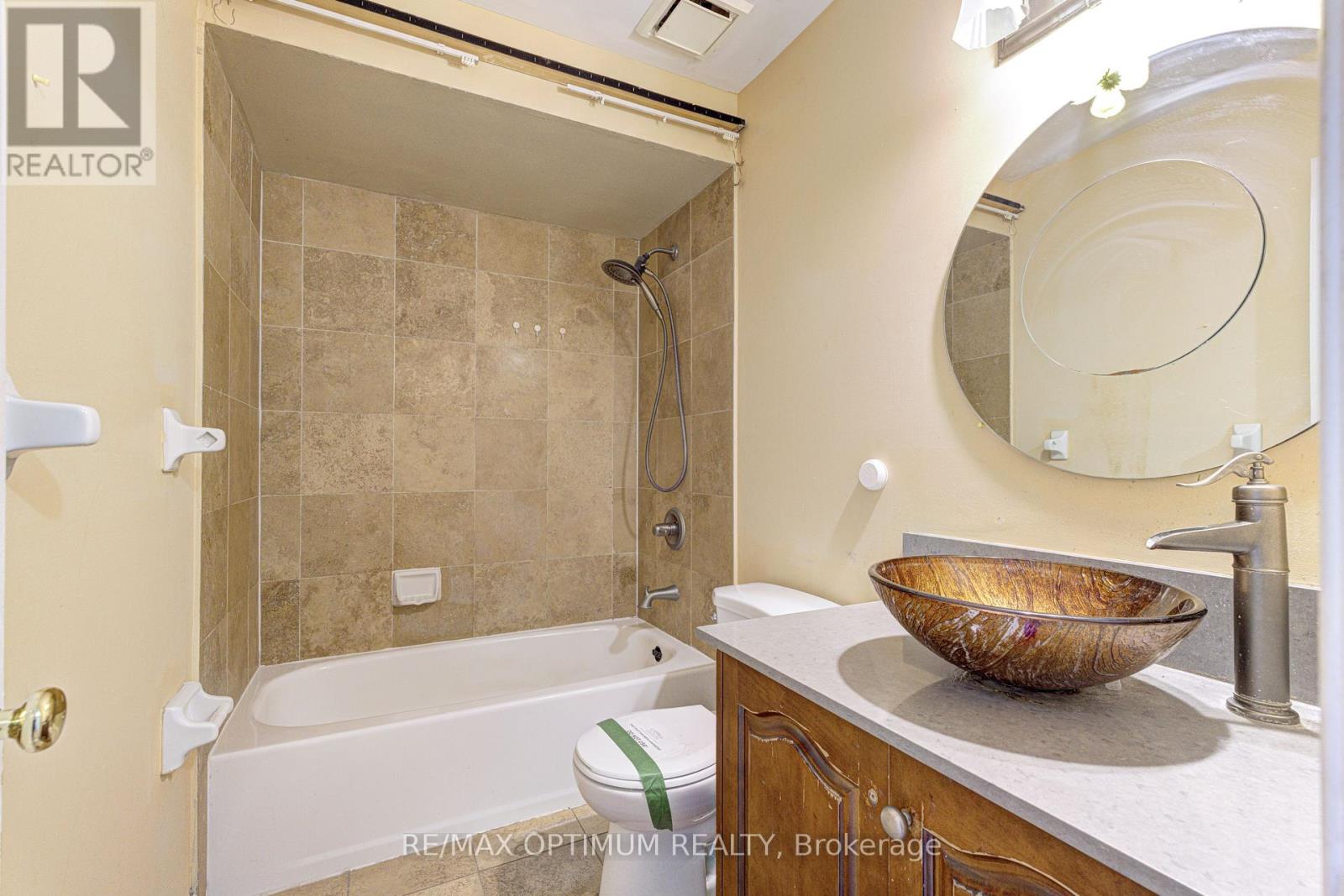 35 Wildberry Crescent, Brampton, Ontario  L6R 1K1 - Photo 33 - W13494300