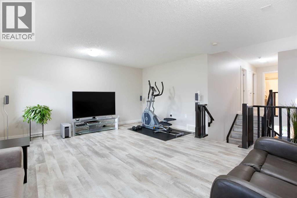 67 Silverado Ridge Crescent Sw, Calgary, Alberta  T2X 0J8 - Photo 19 - A2319091