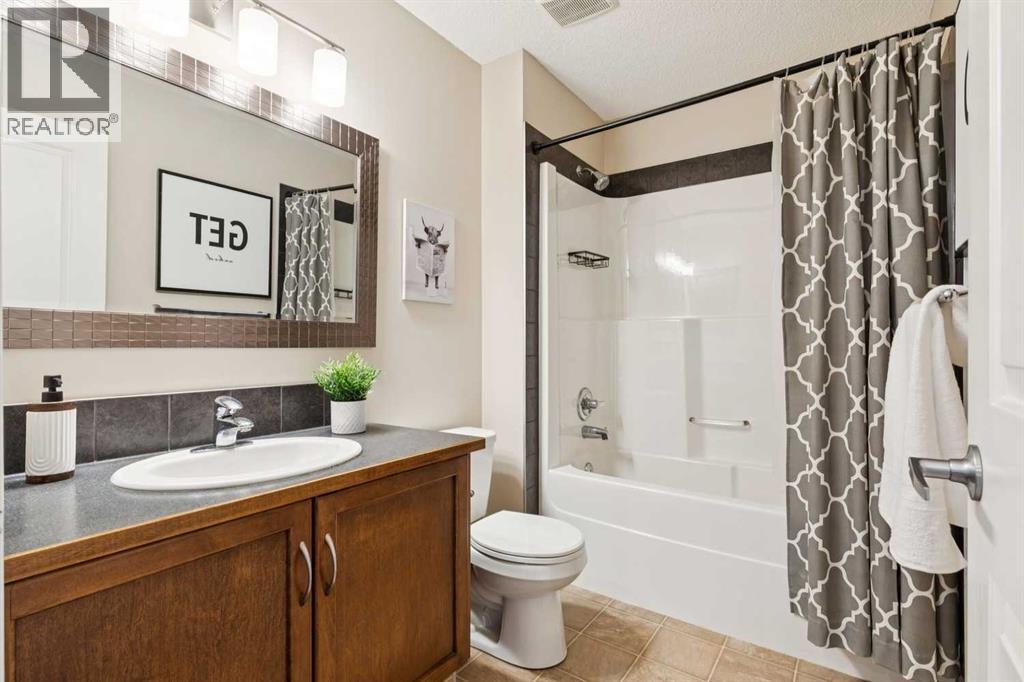 344 Rockyspring Grove NW, Calgary, Alberta  T3G 0A8 - Photo 27 - A2320992