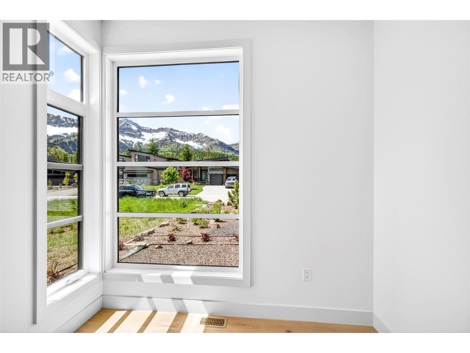 5 Mammoth Drive, Fernie, British Columbia  V0B 1M1 - Photo 17 - 10391371