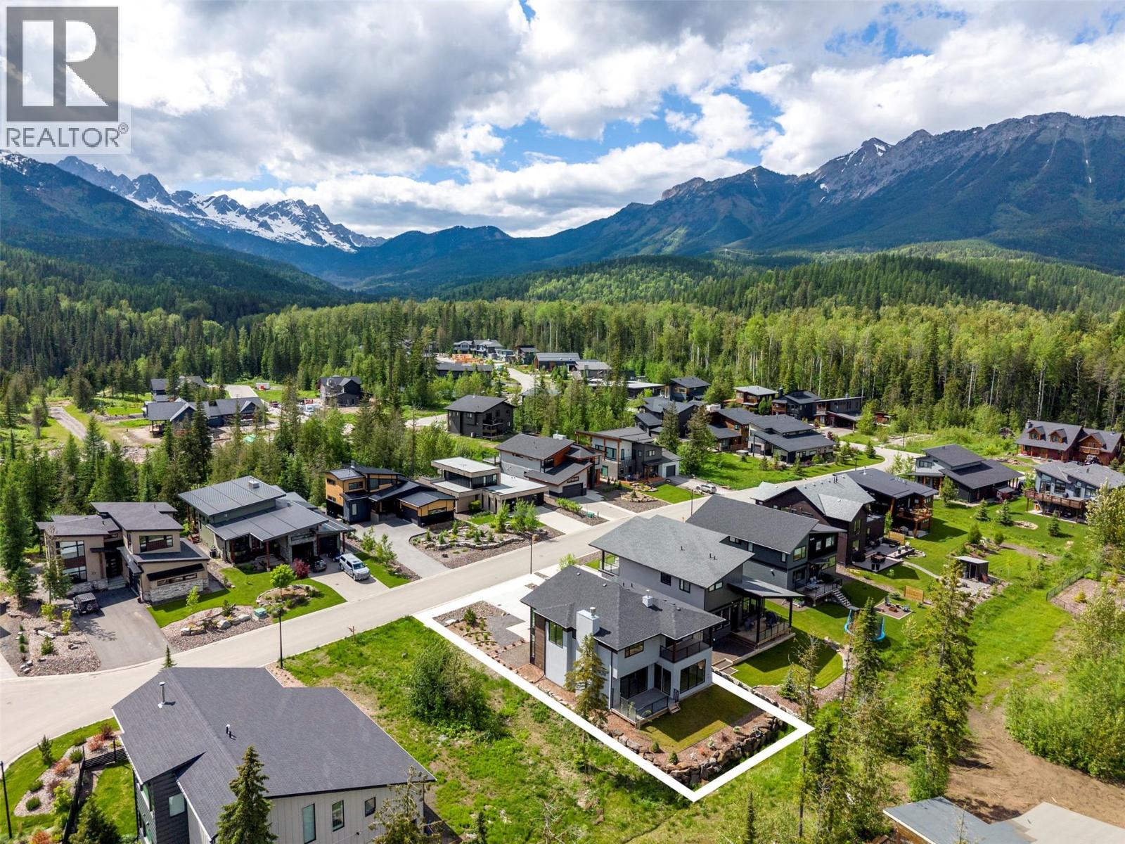 5 Mammoth Drive, Fernie, British Columbia  V0B 1M1 - Photo 9 - 10391371